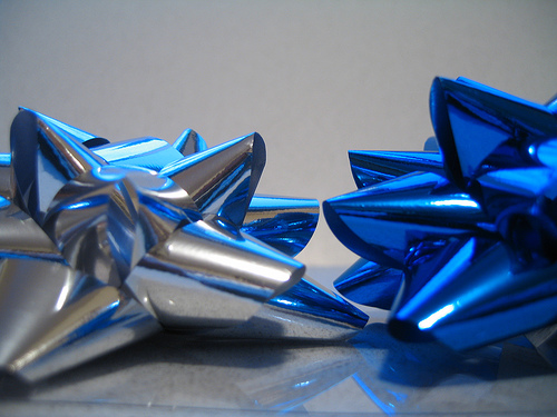 blue bows