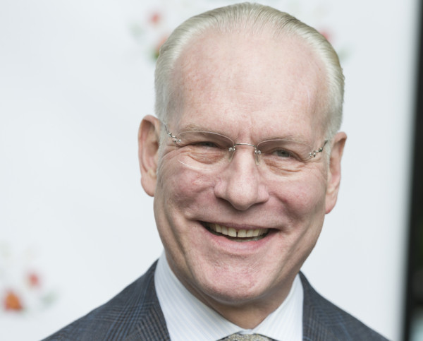 Will Project Runway feature size 12 models? Tim Gunn hopes so!